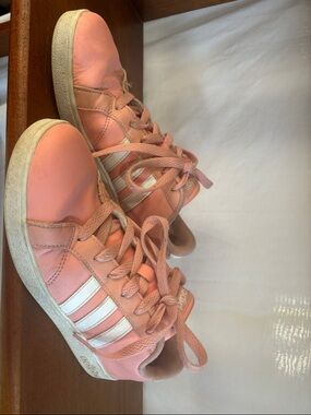 adidas Peach and White Women's Low-Top Sneakers